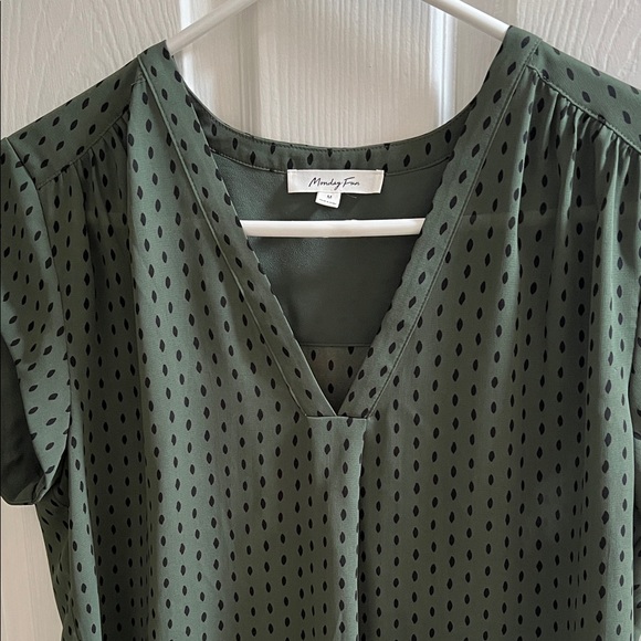 Chic Forest Green V-Neck Blouse by Abrand - Picture 3 of 3